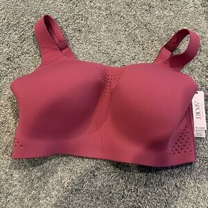 COPY - Victoria Secret Featherweight Max Sports Bra